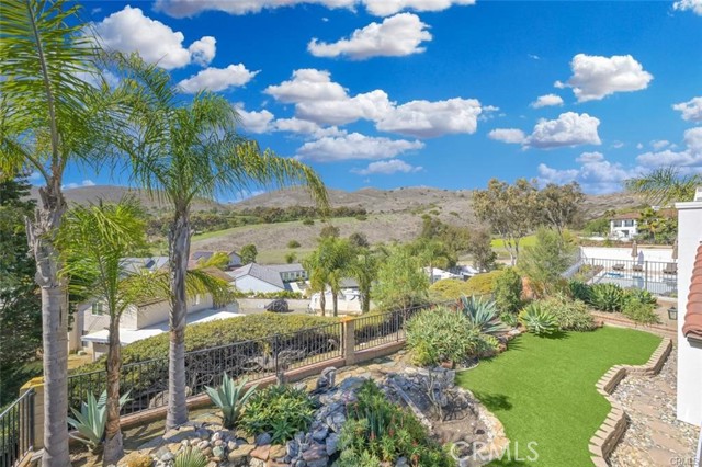 2911 Obrajero, San Clemente CA: https://media.crmls.org/medias/34e41de1-8a06-40b3-ab7a-ecf9e7b844ca.jpg