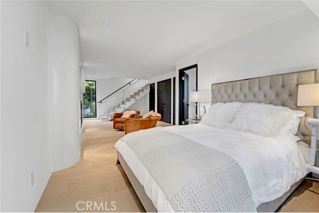 Detail Gallery Image 29 of 34 For 1782 Viewmont Dr, Los Angeles,  CA 90069 - 3 Beds | 4/1 Baths