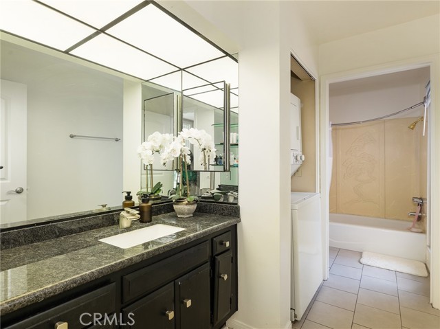 Detail Gallery Image 11 of 23 For 8515 Falmouth Ave #223,  Playa Del Rey,  CA 90293 - 3 Beds | 2 Baths