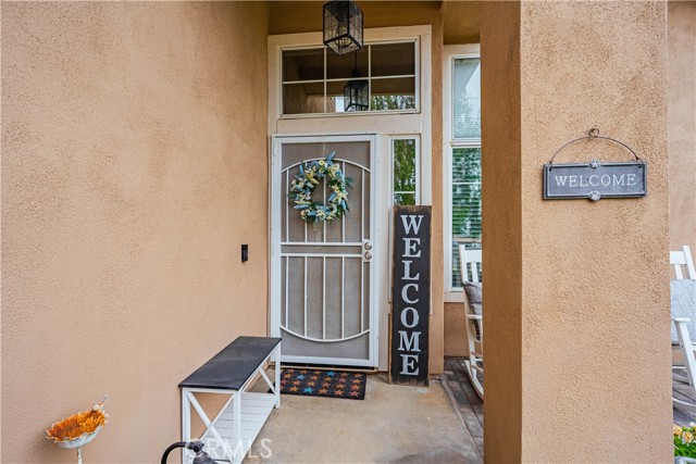 Detail Gallery Image 6 of 59 For 29385 N Lake Dr, Lake Elsinore,  CA 92530 - 3 Beds | 2/1 Baths