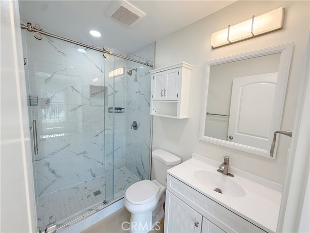 919 E Acacia Avenue, Glendale CA: https://media.crmls.org/medias/34e79086-b163-4305-81b8-0f64bc134849.jpg