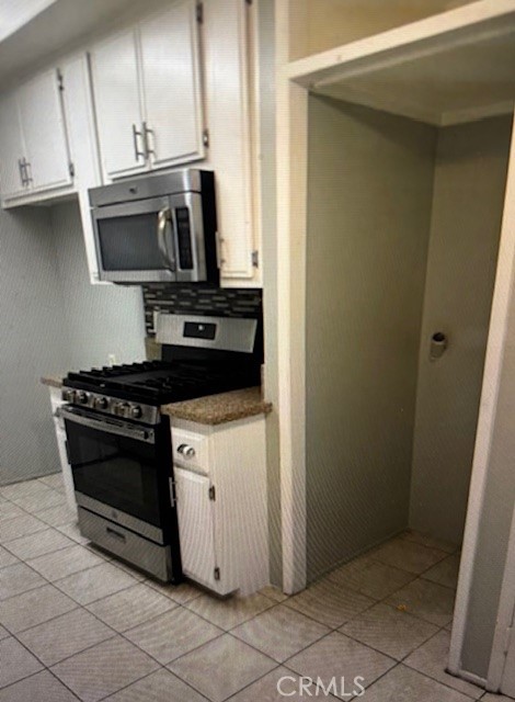23263 Maribel Avenue, Carson CA: https://media.crmls.org/medias/34e7ad61-2cc3-480a-9d29-36df4c19b0d1.jpg