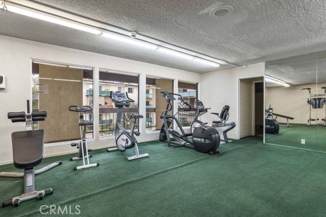 Detail Gallery Image 15 of 16 For 5460 White Oak Ave #H310,  Encino,  CA 91316 - 1 Beds | 1/1 Baths