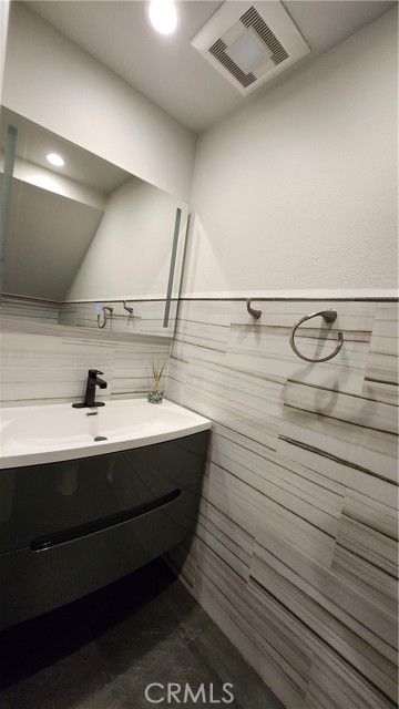 Detail Gallery Image 23 of 38 For 735 W California #106,  Glendale,  CA 91203 - 2 Beds | 2/1 Baths