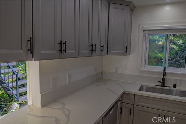 Kitchen cabinets