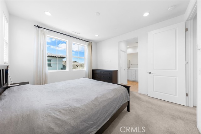 Detail Gallery Image 24 of 42 For 15972 Bravery Ave, Chino,  CA 91708 - 2 Beds | 2/1 Baths