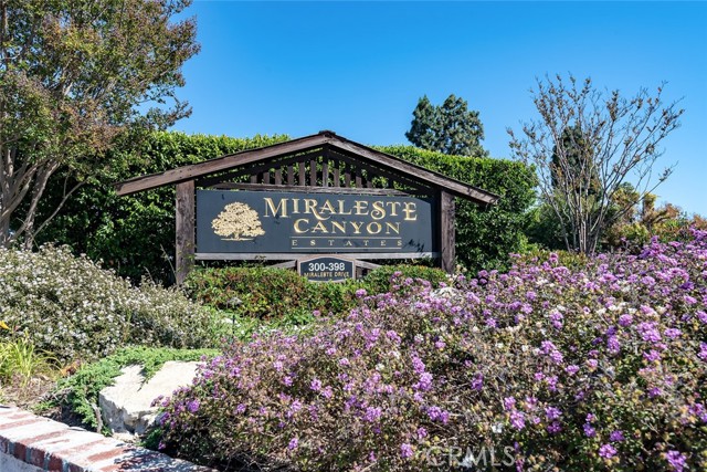 Detail Gallery Image 1 of 28 For 348 S Miraleste Dr #304,  San Pedro,  CA 90732 - 2 Beds | 2/1 Baths