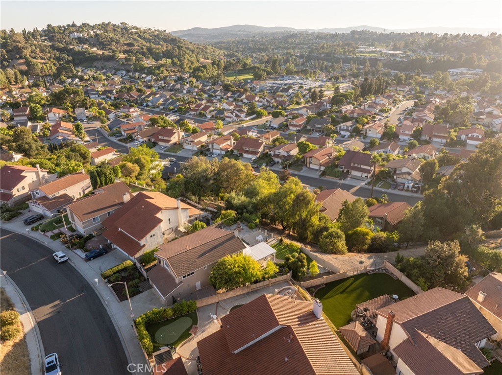 https://media.crmls.org/medias/34ead51a-d5ce-4dac-9347-bc7878b358de.jpg?preset=X-Large