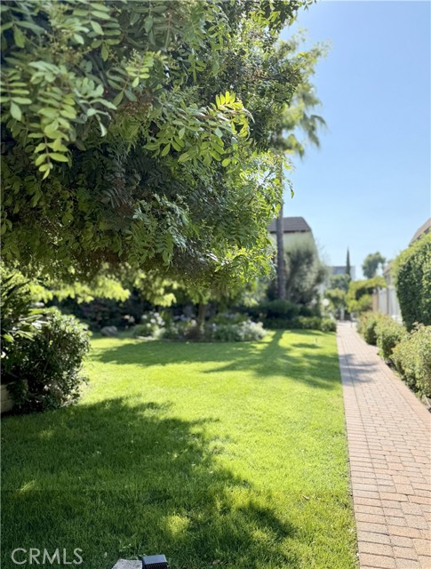 5216 Lindley Avenue, Encino CA: https://media.crmls.org/medias/34eadb43-b960-4172-bc82-e887051de7af.jpg