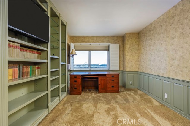 Detail Gallery Image 22 of 42 For 525 E Seaside Way #807,  Long Beach,  CA 90802 - 2 Beds | 1/1 Baths