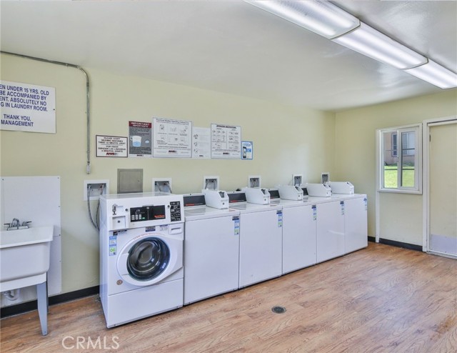 Detail Gallery Image 13 of 63 For 1066 N Orange St, Riverside,  CA 92501 - – Beds | – Baths