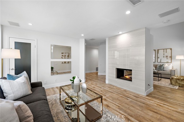27 Palm Beach Court, Dana Point CA: https://media.crmls.org/medias/34ebf636-0379-4bce-bd32-c06746a18c20.jpg