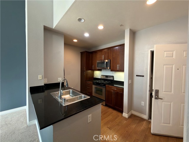 Front Image Thumbnail for CROC26008180