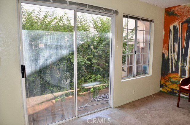 West-facing sliding doors enjoy an amazing ocean breeze!