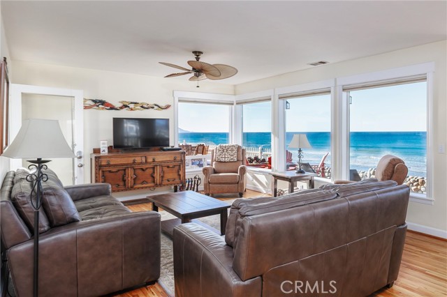 Detail Gallery Image 10 of 54 For 2850 Studio, Cayucos,  CA 93430 - 3 Beds | 2 Baths