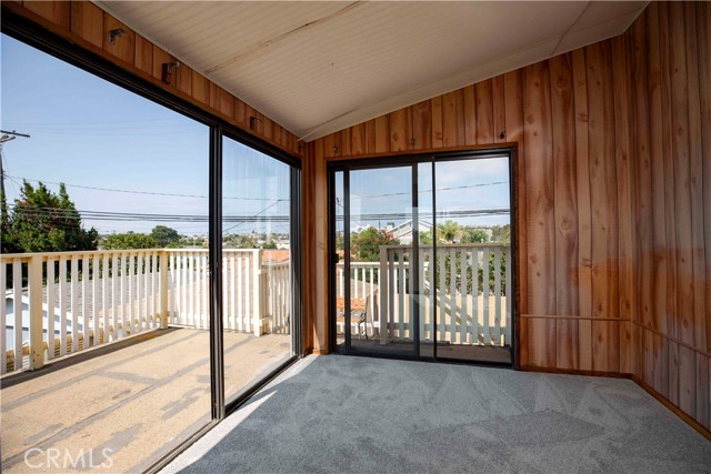 19205 Entradero Avenue, Torrance CA: https://media.crmls.org/medias/34edfea3-c831-4491-afdb-47192549ff32.jpg