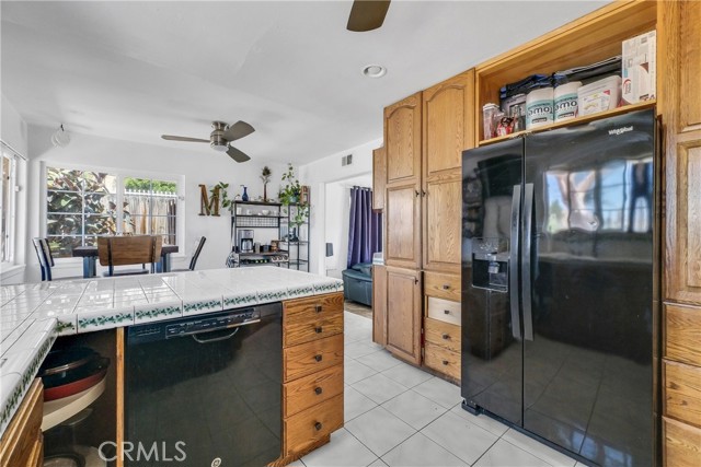 5622 Sharon Way, Jurupa Valley CA: https://media.crmls.org/medias/34efcd6f-39c2-445a-96b0-0dbc1910d2e3.jpg
