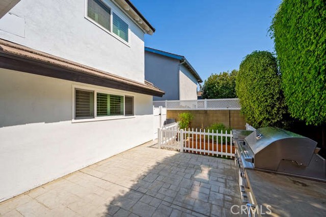 9572 Indian Wells Circle, Huntington Beach CA: https://media.crmls.org/medias/34f03084-60d8-42d6-b0d9-c95ae3be6a48.jpg