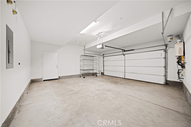 Detail Gallery Image 33 of 37 For 145 Mongoose, Irvine,  CA 92618 - 3 Beds | 3 Baths