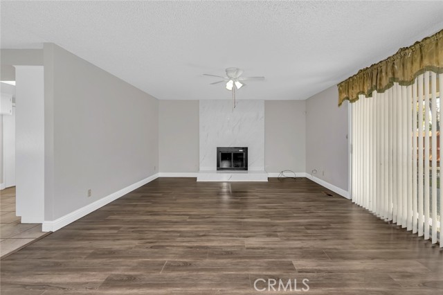 Detail Gallery Image 2 of 22 For 2265 E Herndon, Fresno,  CA 93720 - 3 Beds | 2 Baths