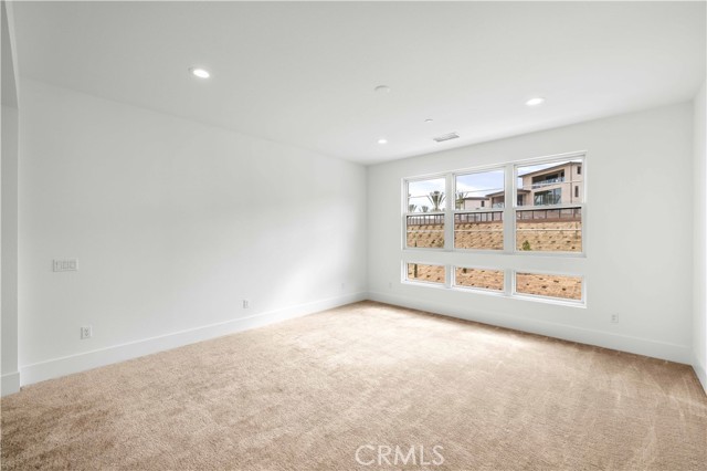 11914 N CHURCHILL WAY, Porter Ranch CA: https://media.crmls.org/medias/34f133dc-090b-4199-a857-c36a8e8f9133.jpg