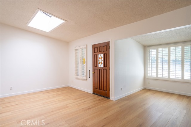13520 El Dorado Drive, Seal Beach CA: https://media.crmls.org/medias/34f1fade-706b-4489-8eda-8fbdd14be646.jpg