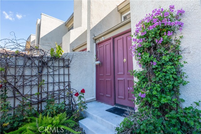Detail Gallery Image 4 of 33 For 9950 Topanga Canyon Bld #38,  Chatsworth,  CA 91311 - 2 Beds | 3 Baths