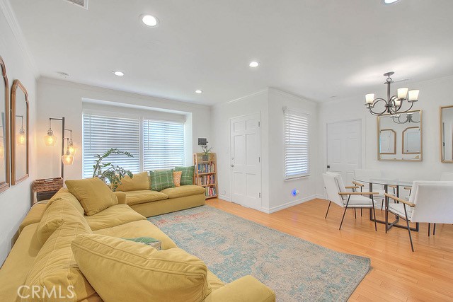 10347 Corley Drive, Whittier CA: https://media.crmls.org/medias/34f300e7-bf69-4f56-9496-5425c31589a0.jpg