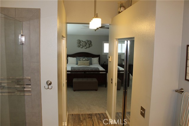 1338 Coral Gables Circle, Corona CA: https://media.crmls.org/medias/34f36473-b665-4aa5-aa09-3304e21c45c9.jpg