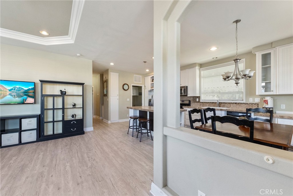 MLS #OC25275602 image #43