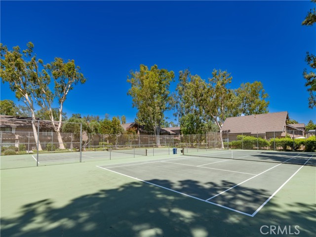 Detail Gallery Image 22 of 24 For 9757 Reseda Bld #71,  Northridge,  CA 91324 - 2 Beds | 3 Baths