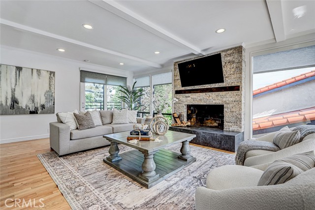 1500 2nd Street, Manhattan Beach, California 90266, 4 Bedrooms Bedrooms, ,2 BathroomsBathrooms,Residential,For Sale,2nd,SB25238786