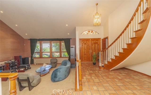 1300 Hidden Springs Drive, Corona CA: https://media.crmls.org/medias/34f52176-84f1-4b75-a3f5-b32b97abfb9b.jpg