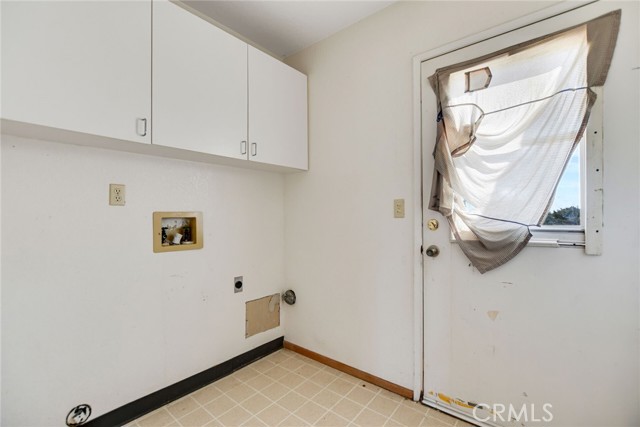 Image 49 of 67 For 2929 Snow Line