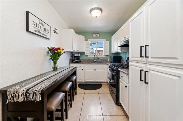 Detail Gallery Image 10 of 24 For 1936 Sepulveda Ave, San Bernardino,  CA 92404 - 3 Beds | 2 Baths