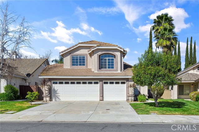 Detail Gallery Image 4 of 39 For 43195 Corte Almonte, Temecula,  CA 92592 - 4 Beds | 2/1 Baths