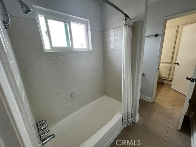 2610 Voorhees Avenue, Redondo Beach, California 90278, 2 Bedrooms Bedrooms, ,1 BathroomBathrooms,Residential,For Sale,Voorhees,SB24155886