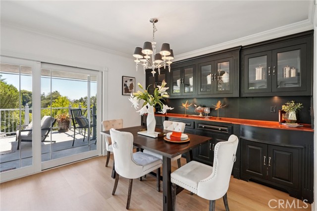 Detail Gallery Image 11 of 41 For 4527 Leata Ln, La Canada Flintridge,  CA 91011 - 2 Beds | 2 Baths