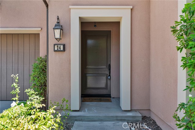 Detail Gallery Image 3 of 60 For 24 Umbria, Irvine,  CA 92618 - 4 Beds | 4 Baths