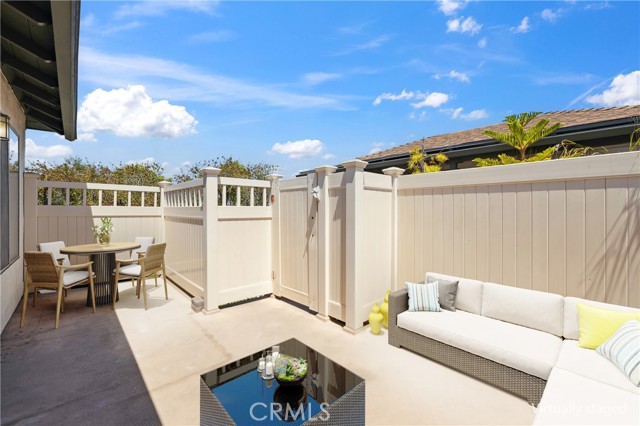 Detail Gallery Image 18 of 48 For 23320 Western Ave #D,  Harbor City,  CA 90710 - 3 Beds | 2 Baths