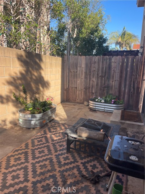 Detail Gallery Image 6 of 9 For 18229 Burin, Redondo Beach,  CA 90278 - 3 Beds | 2/1 Baths