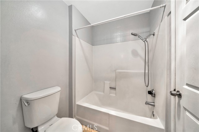 13540 Hubbard Street, 36 photo 7