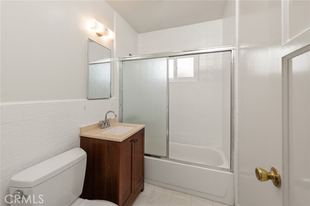 1721 2nd Street, Manhattan Beach, California 90266, 2 Bedrooms Bedrooms, ,1 BathroomBathrooms,Residential,Sold,2nd,SB23107450
