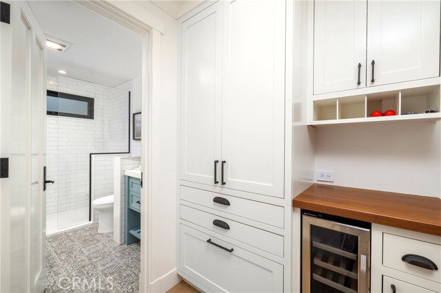 Detail Gallery Image 16 of 34 For 5903 E Corso Di Napoli, Long Beach,  CA 90803 - 4 Beds | 3 Baths