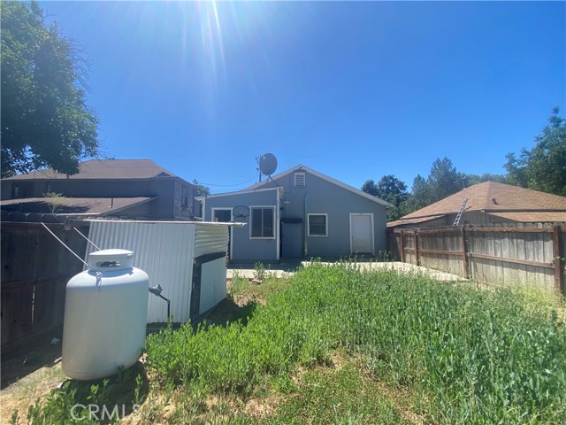 566 1st Street, Upper Lake CA: https://media.crmls.org/medias/34fc95f7-781d-4160-9ffc-ce50acd9324a.jpg