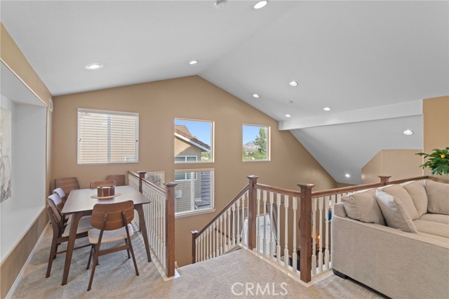 Detail Gallery Image 17 of 46 For 25019 Coral Canyon, Corona,  CA 92883 - 3 Beds | 3 Baths