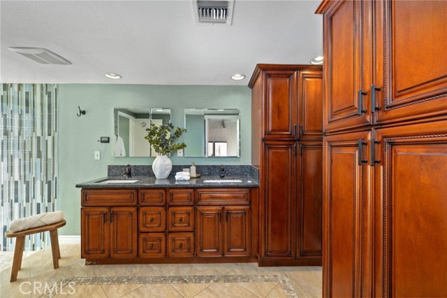 Detail Gallery Image 37 of 62 For 821 Guanajuato, Claremont,  CA 91711 - 5 Beds | 3 Baths