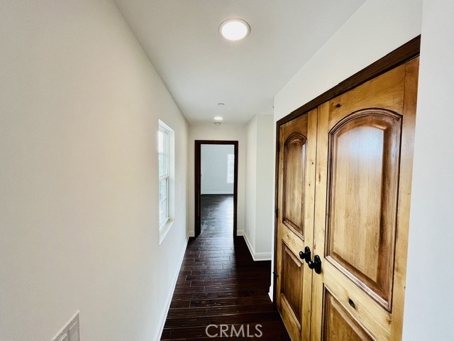 Detail Gallery Image 24 of 41 For 28414 Foothill Dr, Agoura Hills,  CA 91301 - 2 Beds | 2 Baths