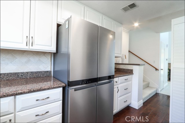 12 Stoneglen, Aliso Viejo CA: https://media.crmls.org/medias/34ff07cc-0780-4855-a8c2-c346243e0b4c.jpg