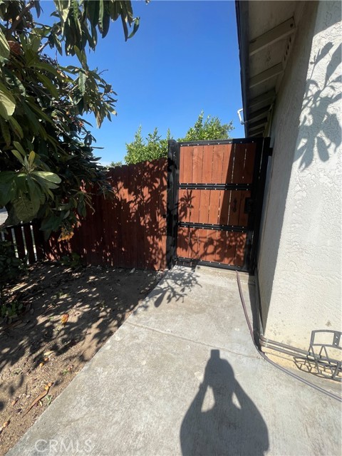 402 La Mesa Street, Merced CA: https://media.crmls.org/medias/34ffa6cd-0a67-4249-9944-84ea9ecadfc5.jpg